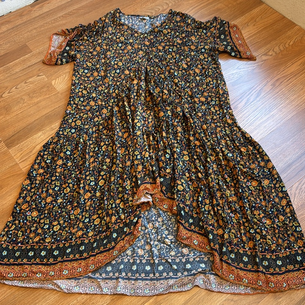 Avenue Black and Orange Floral High-Low Dress. Size 26/28.